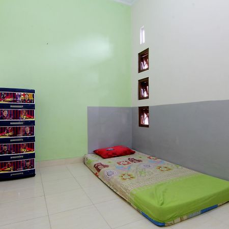 Hostel Griya Ardafa Kejayan Exterior foto
